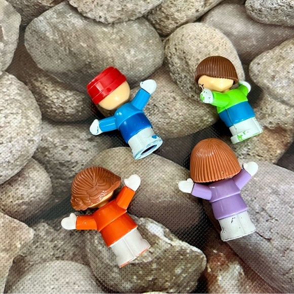 VINTAGE FISHER PRICE PLAYMATES - Picture 8 of 8